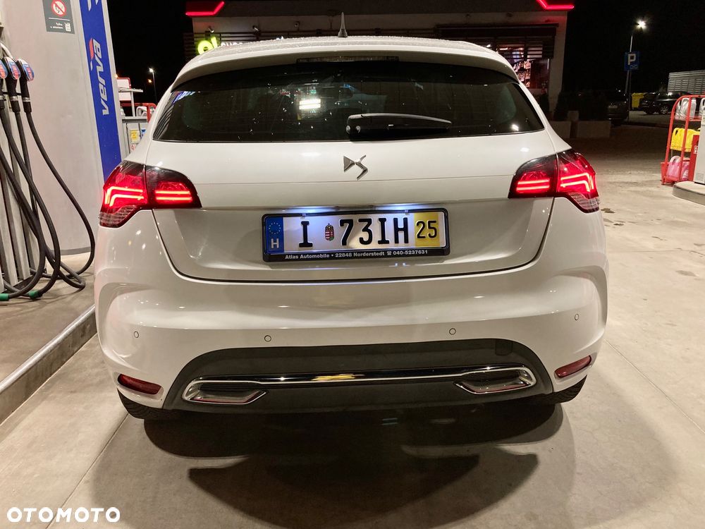 Citroën DS4 1.6 HDi SoChic - 17