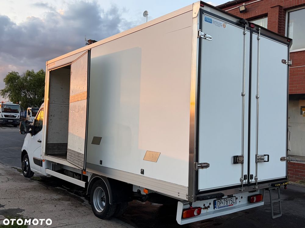 Renault Master Bliźniak 3500kg - 19