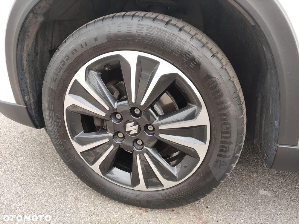 Suzuki Vitara 1.4 Boosterjet Elegance 2WD - 24