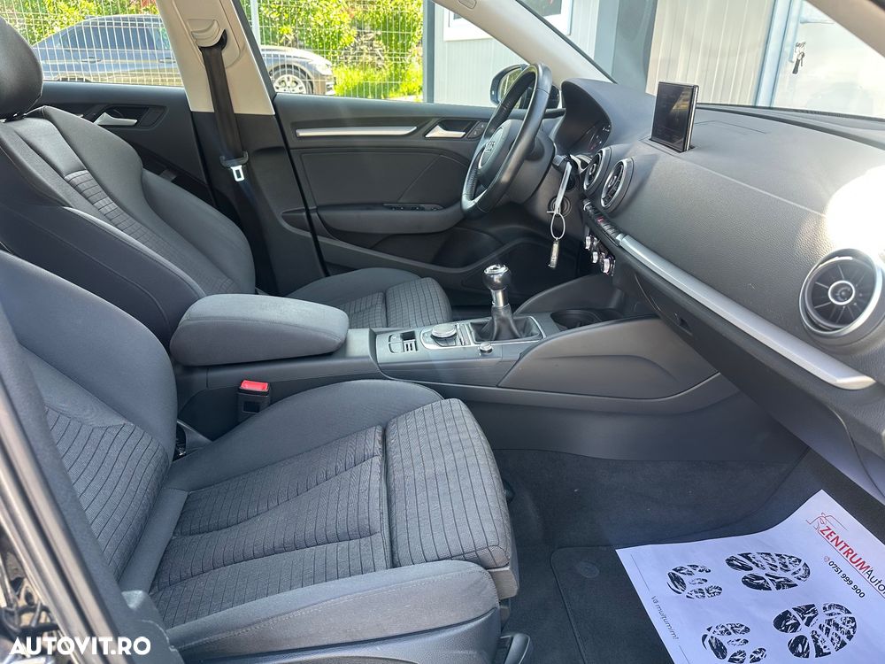Audi A3 Sportback 2.0 TDI (clean diesel) Ambition - 11