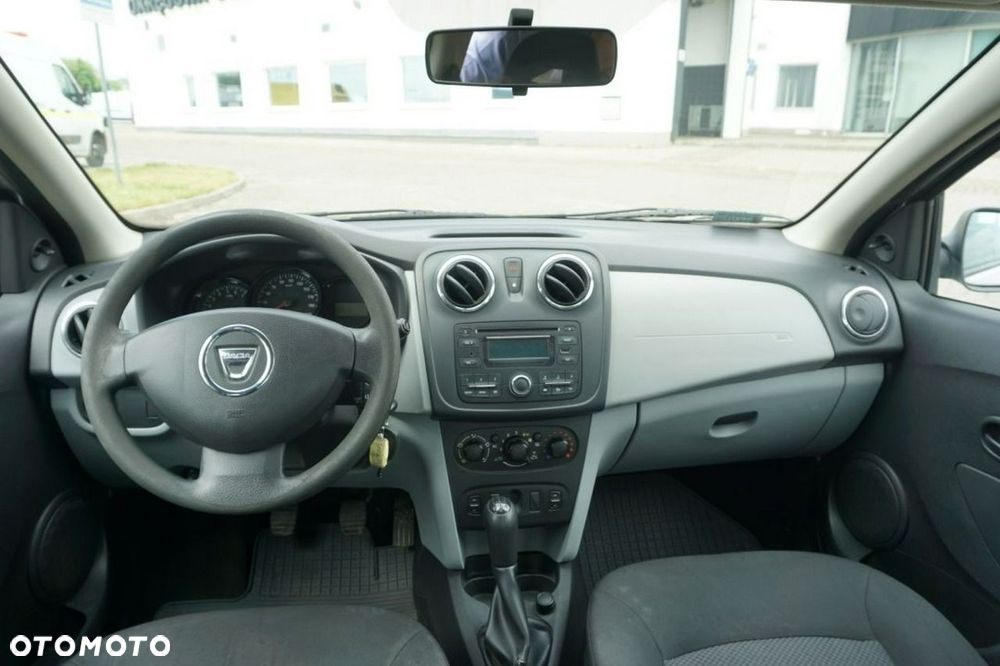 Dacia Logan 1.2 16V Ambiance - 13