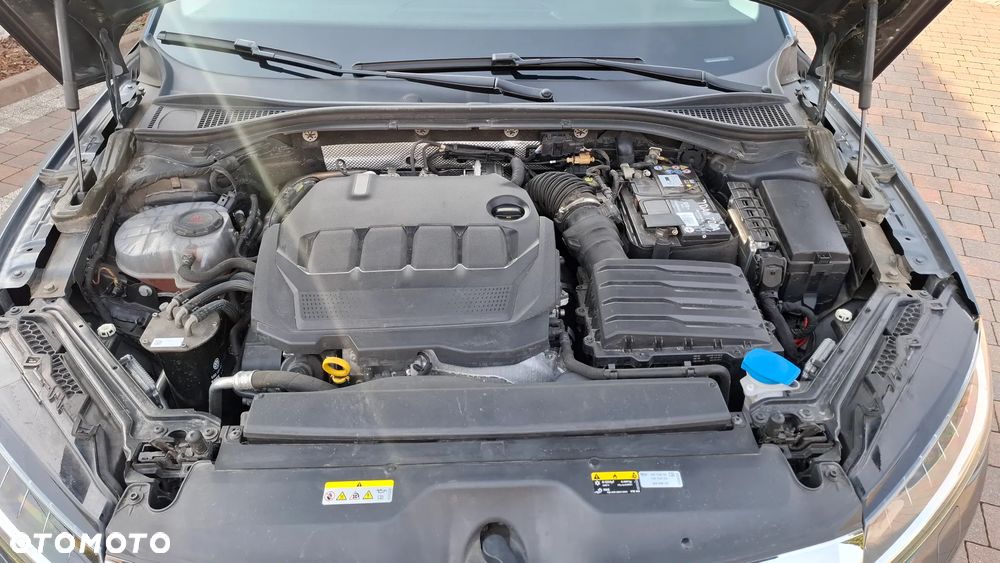 Skoda Superb 2.0 TDI SCR Sportline DSG - 33