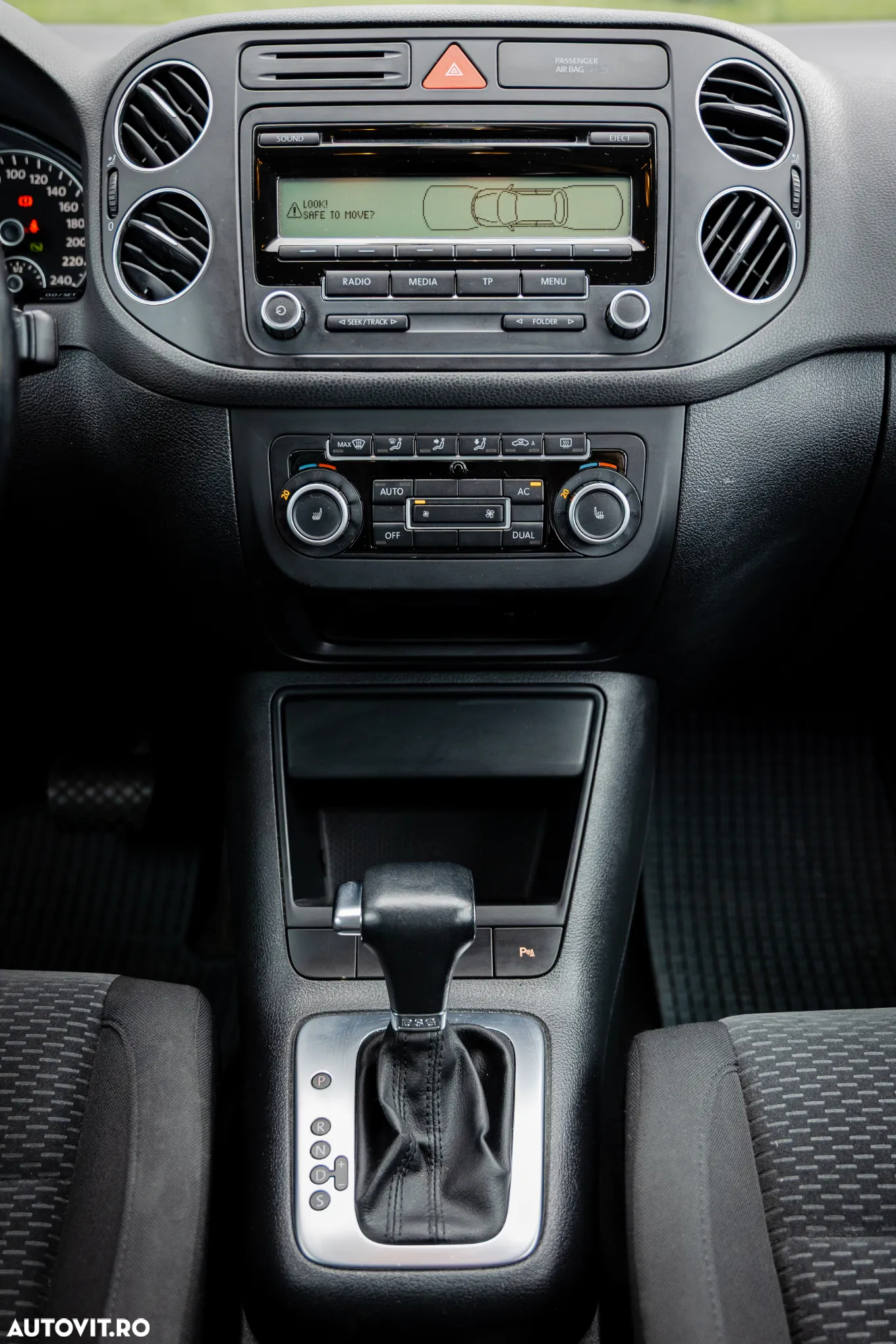 Volkswagen Golf Plus 1.4 TSI DSG Team - 12