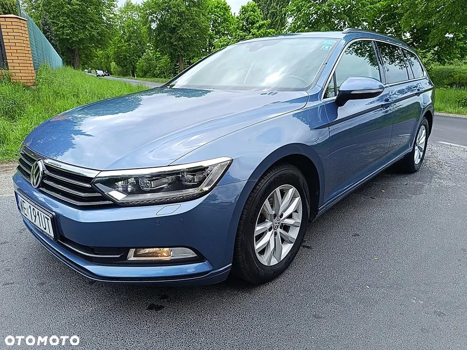 Volkswagen Passat 2.0 TDI BMT Comfortline - 12