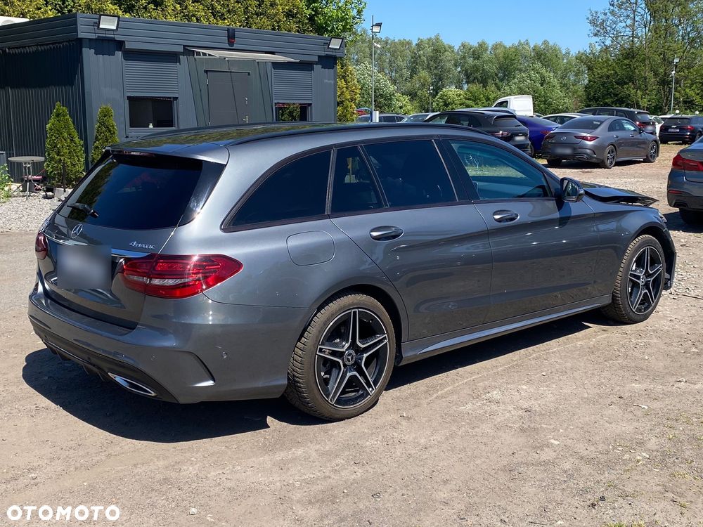 Mercedes-Benz Klasa C 220 d 4MATIC 9G-TRONIC - 2