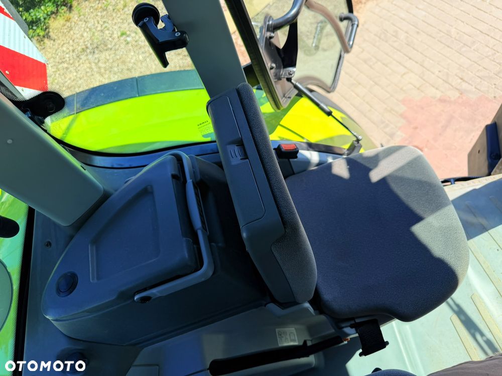 Claas Arion 650 CIS+ - 22