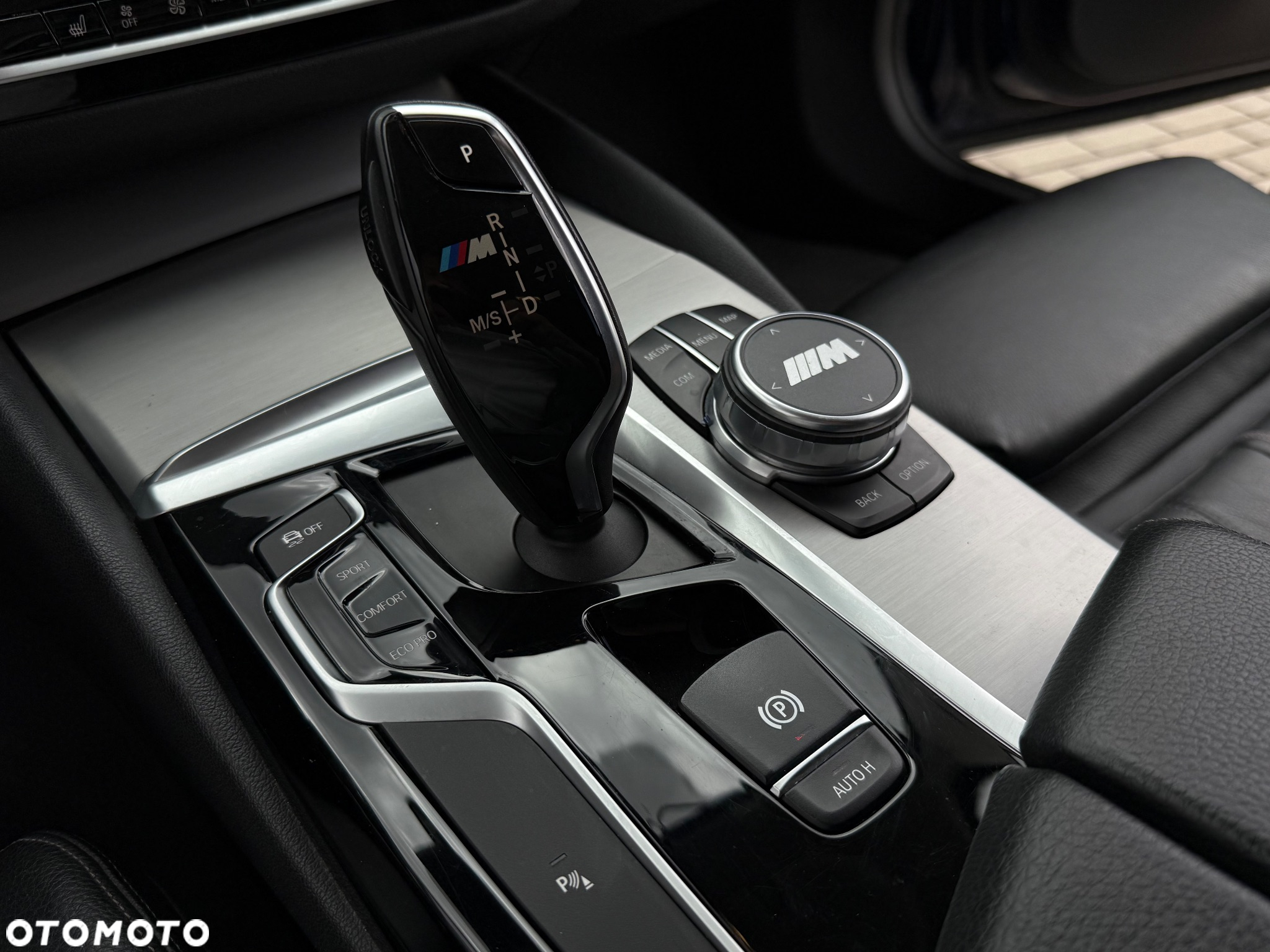 BMW Seria 5 530d Sport Line sport - 13