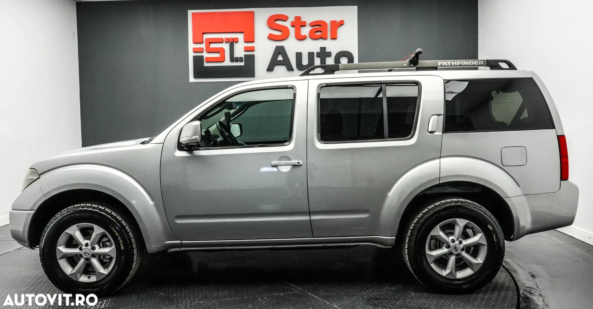 Nissan Pathfinder 2.5 dCi LE Plus - 10