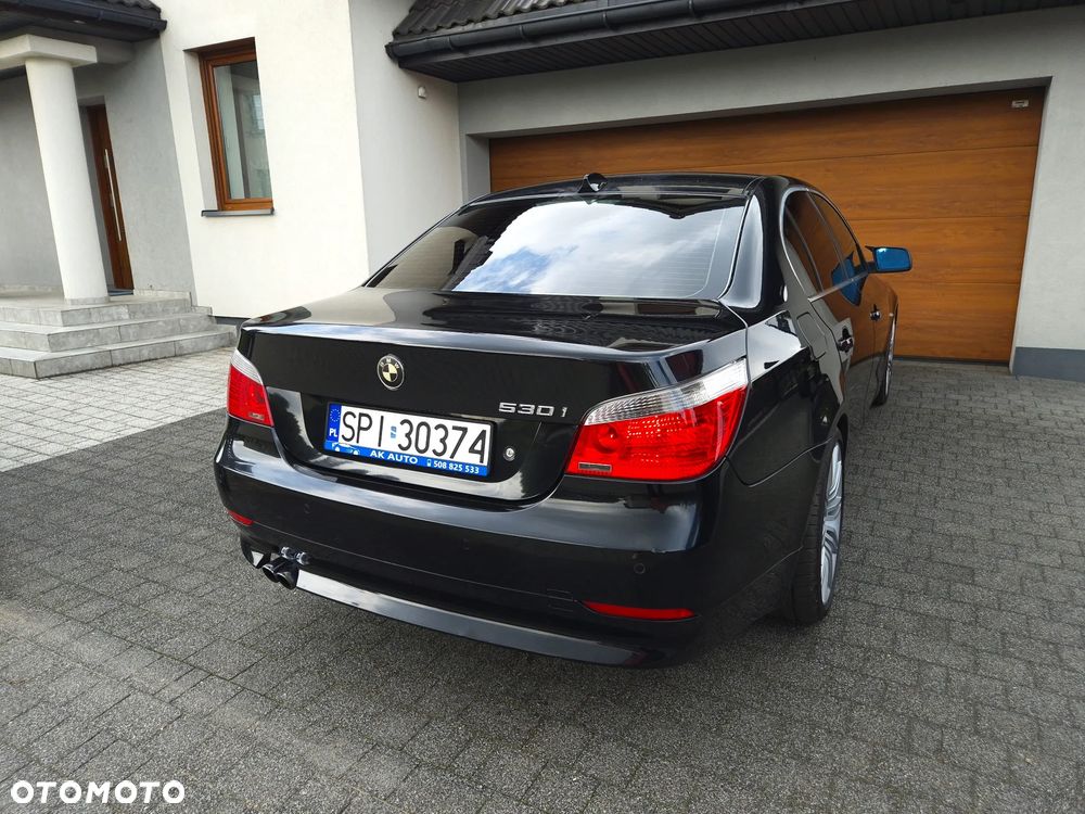 BMW Seria 5 530i - 4