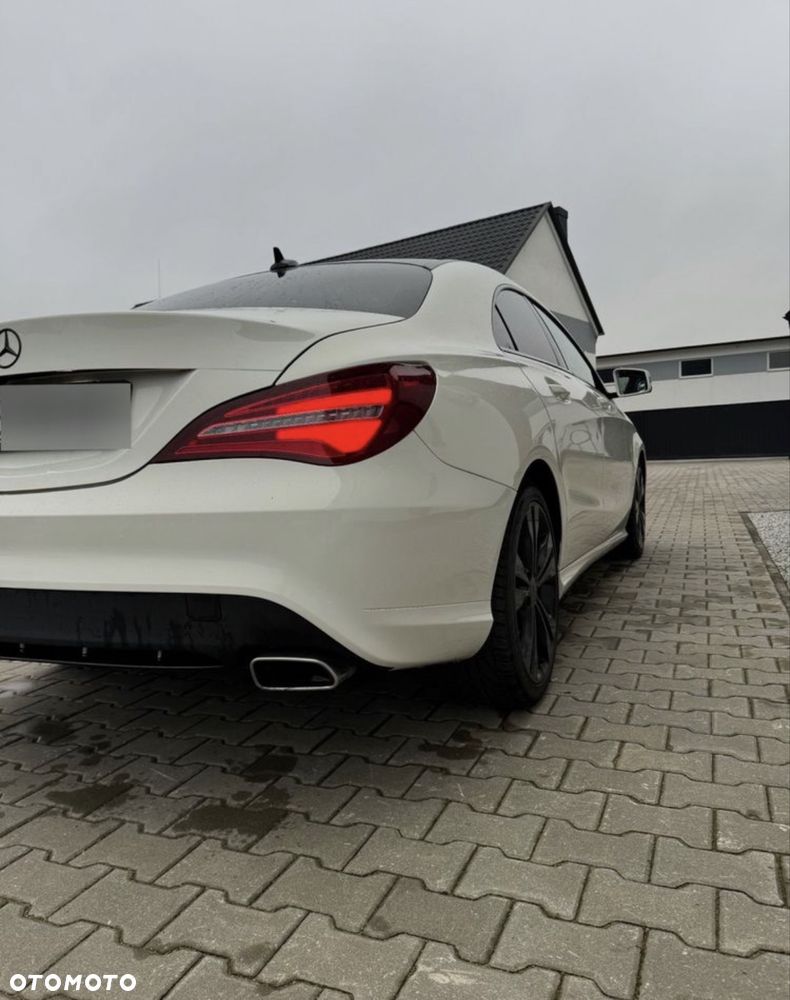 Mercedes-Benz CLA - 4