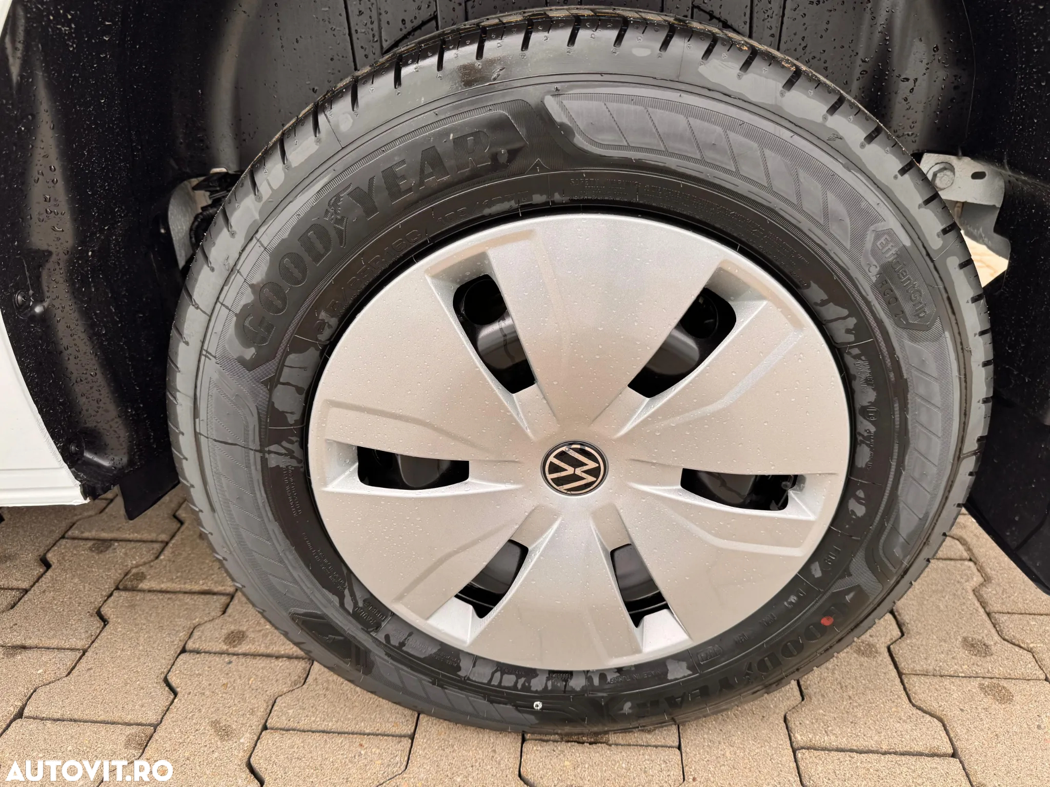 Volkswagen Transporter - 15