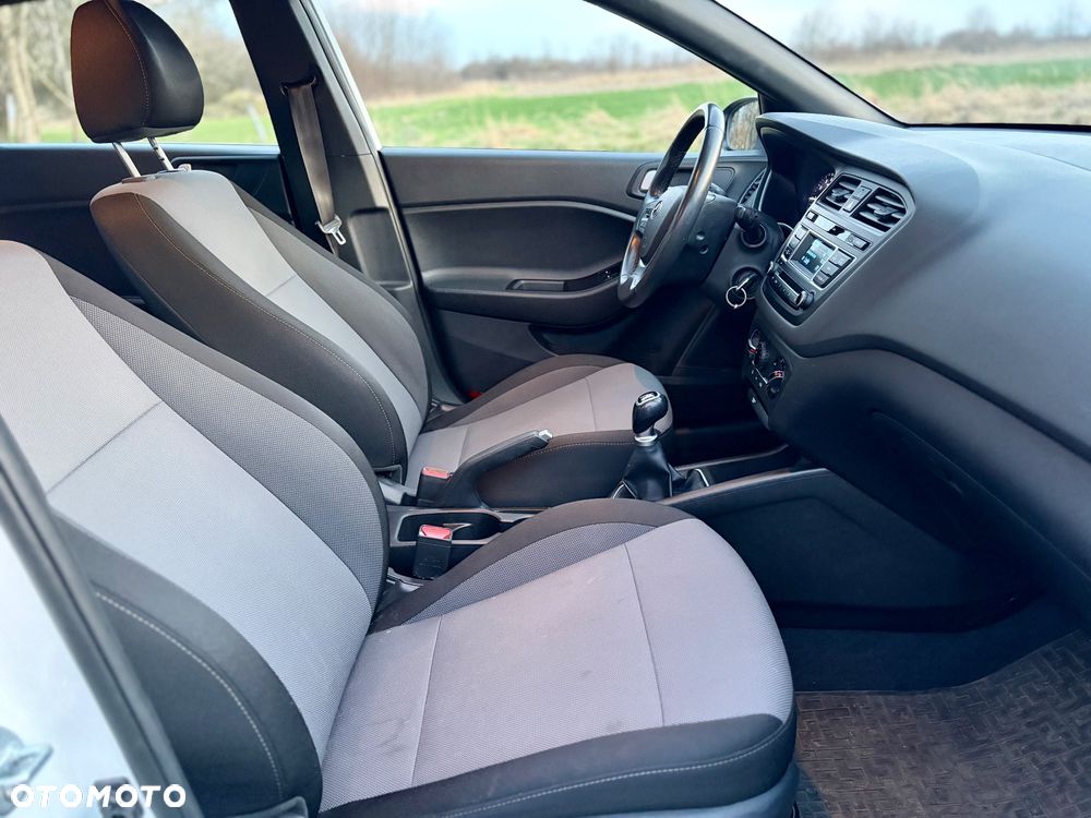 Hyundai i20 1.2 Classic Plus - 6