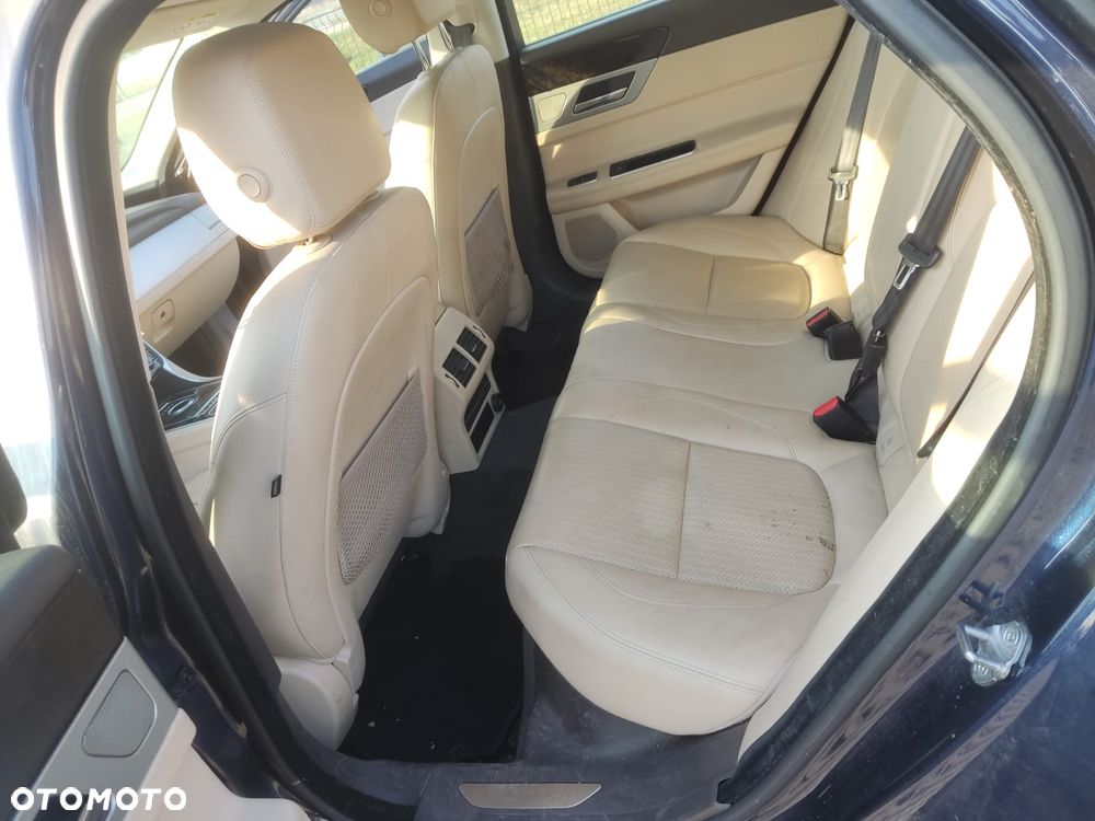 Jaguar XF E-Performance Prestige - 18