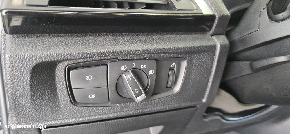 BMW 116 d Pack M - 27