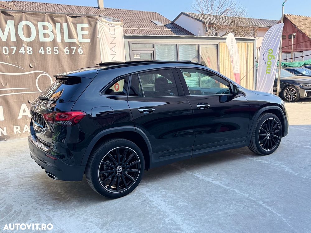 Mercedes-Benz GLA - 34