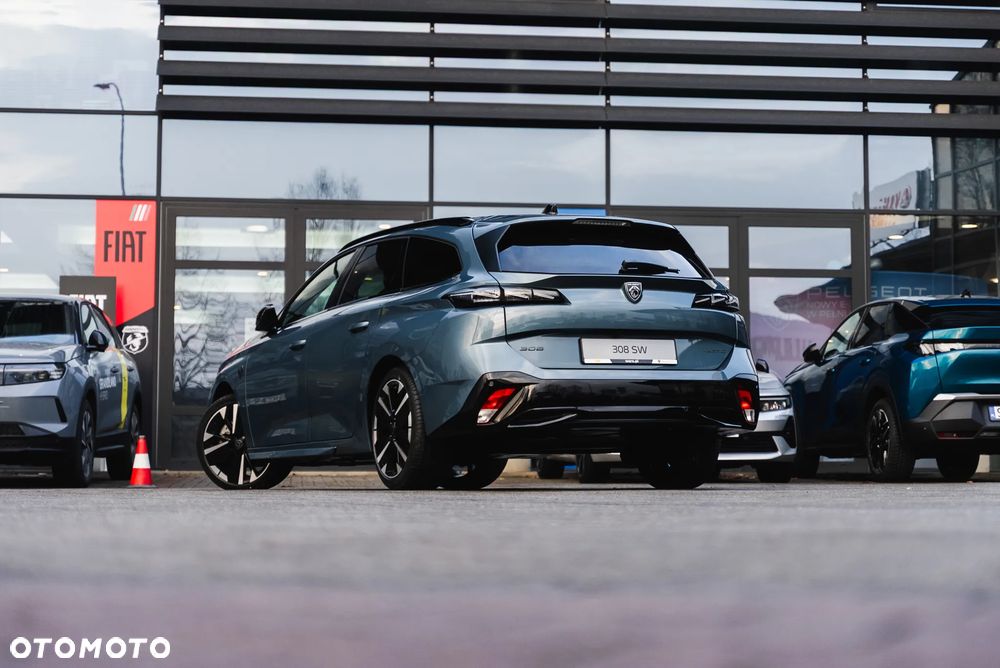 Peugeot 308 58.3kWh GT Exclusive - 37