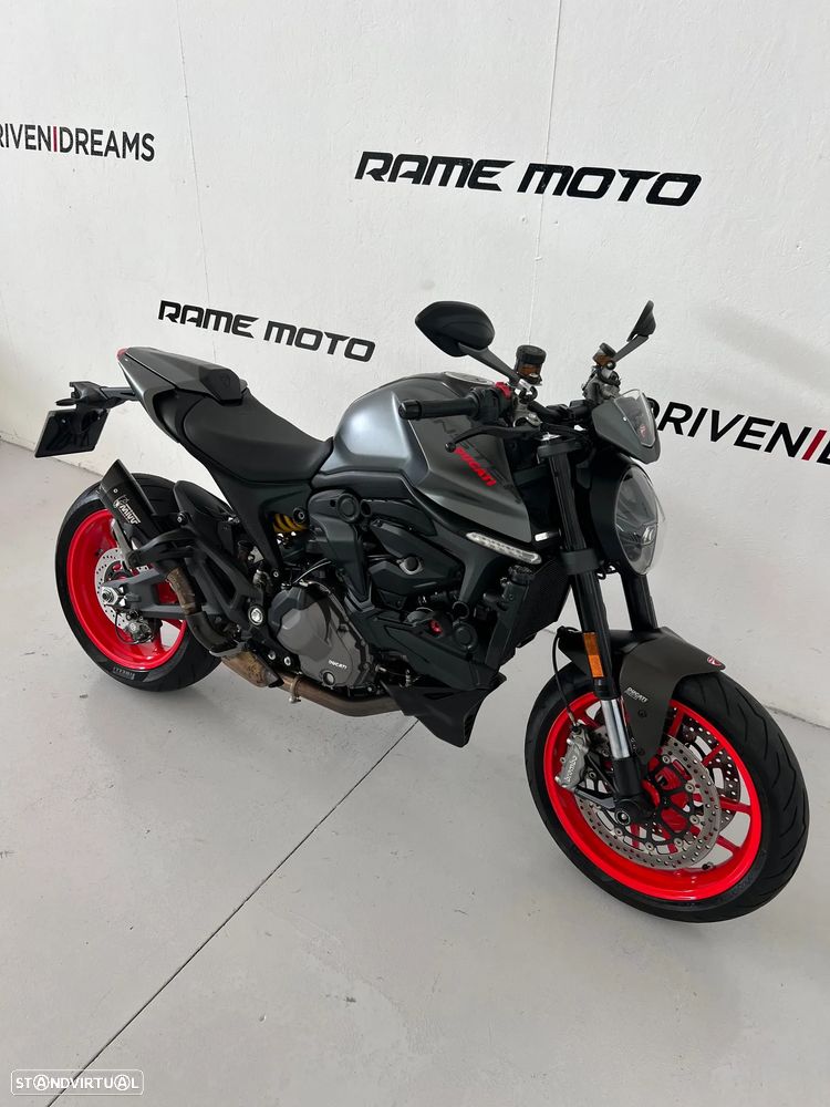 Ducati Monster 937 - 21