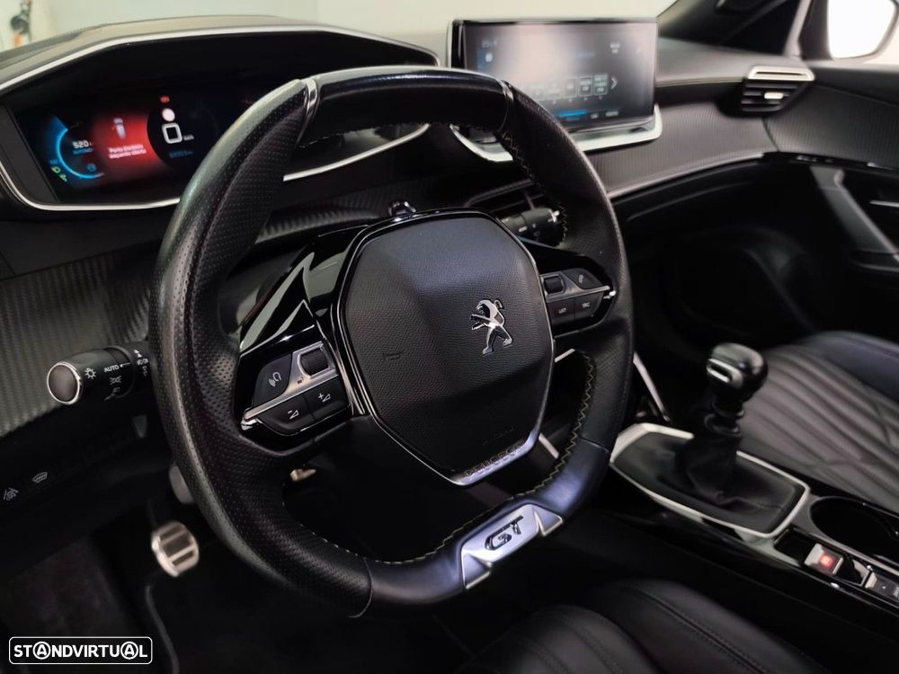 Peugeot 2008 1.5 BlueHDi GT - 10