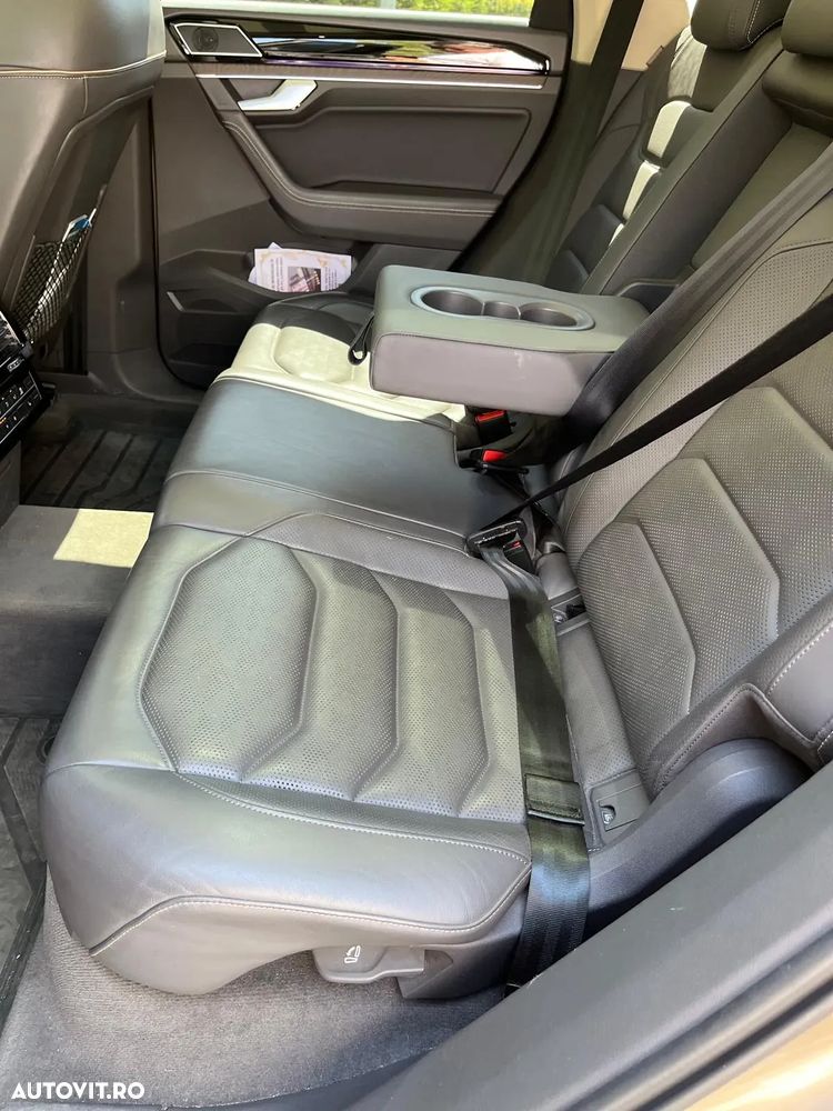 Volkswagen Touareg 3.0 V6 TDI 4Motion DPF Automatik Elegance - 15