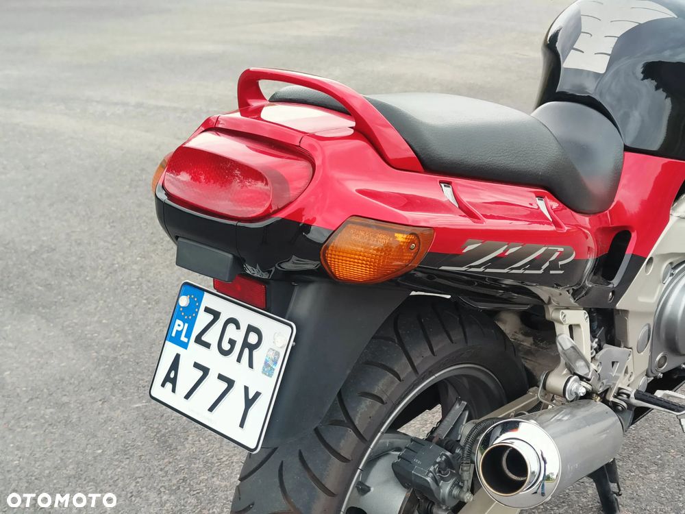 Kawasaki ZZR - 21