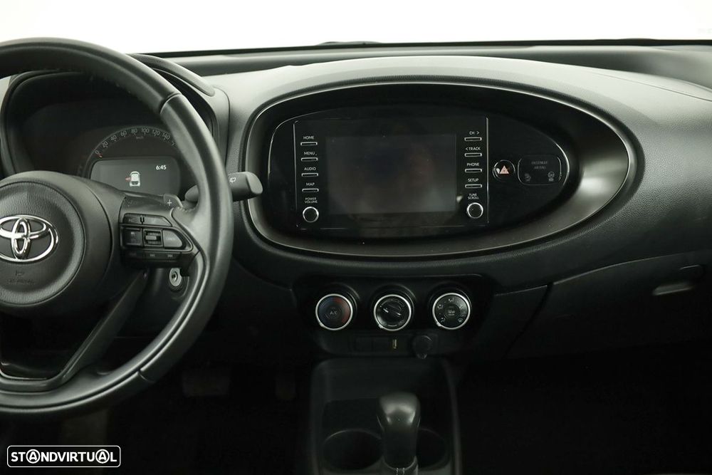Toyota Aygo X - 9