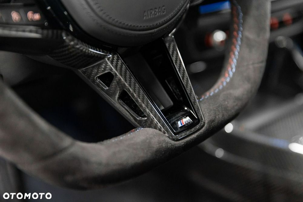 BMW M3 CS xDrive sport - 34
