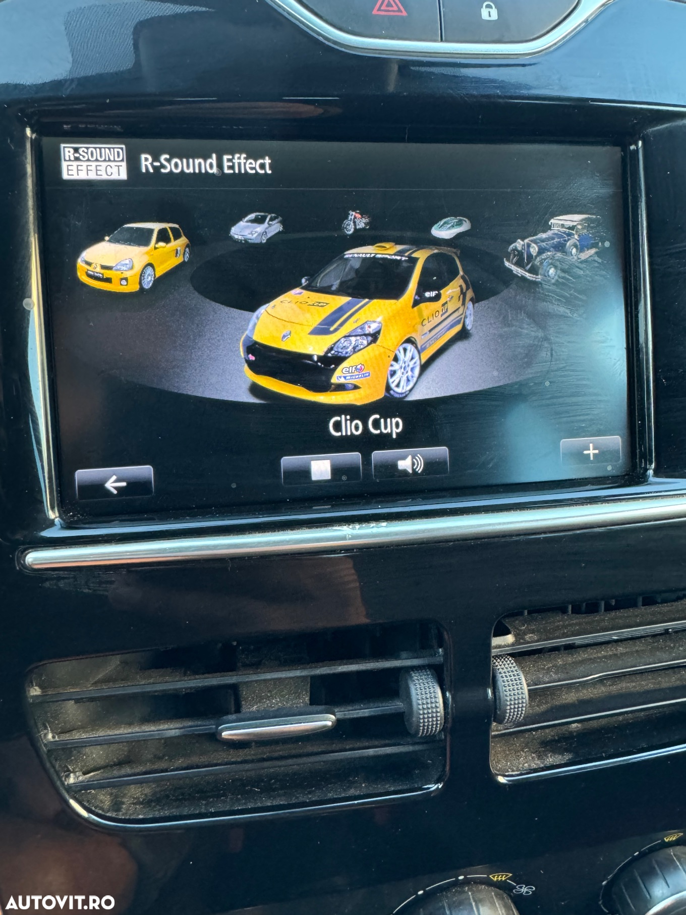 Renault Clio (Energy) dCi 90 Bose Edition - 10