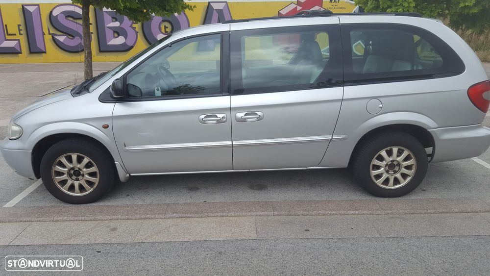 Chrysler Voyager 2.5 CRD LX - 2