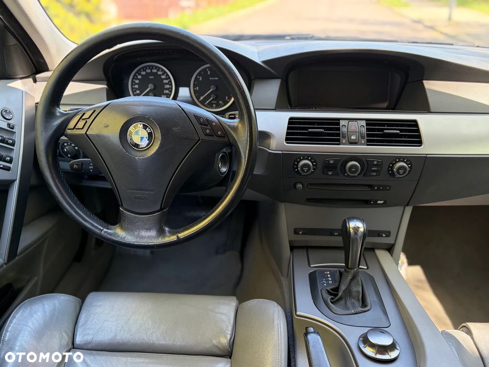 BMW Seria 5 - 10