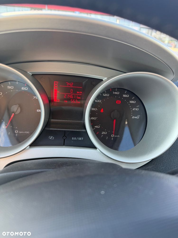 Seat Ibiza 1.4 16V Sport - 6