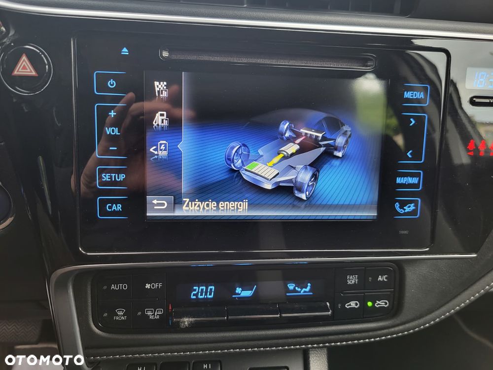 Toyota Auris Hybrid 135 Premium - 5