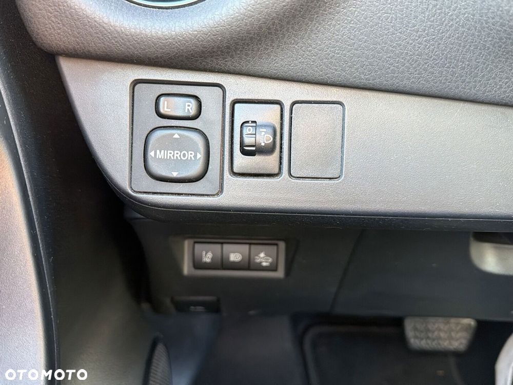 Toyota Yaris 1.5 Premium CVT - 14