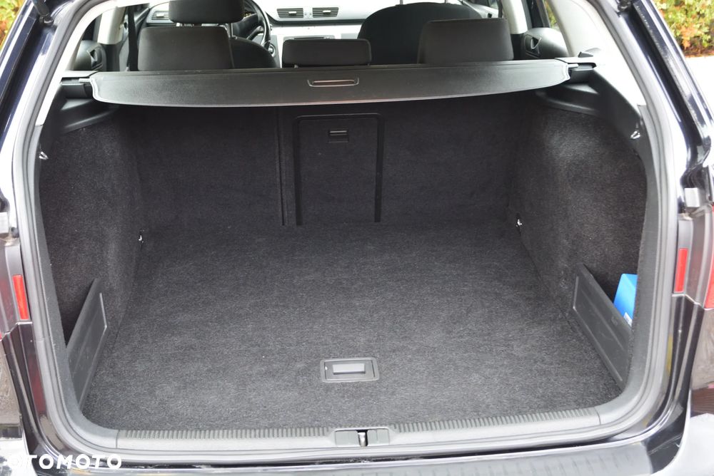 Volkswagen Passat 1.8 TSI Exclusive - 19