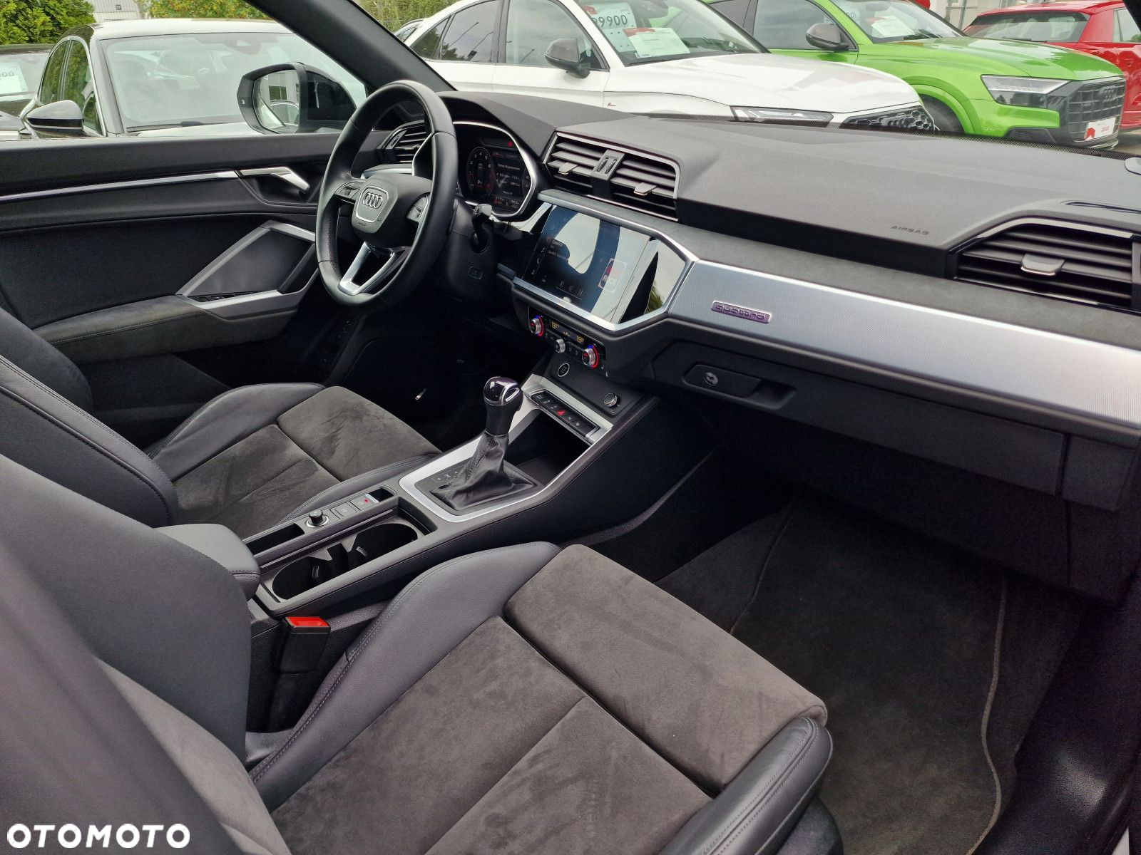 Audi Q3 40 TFSI Quattro S-Line S tronic - 16