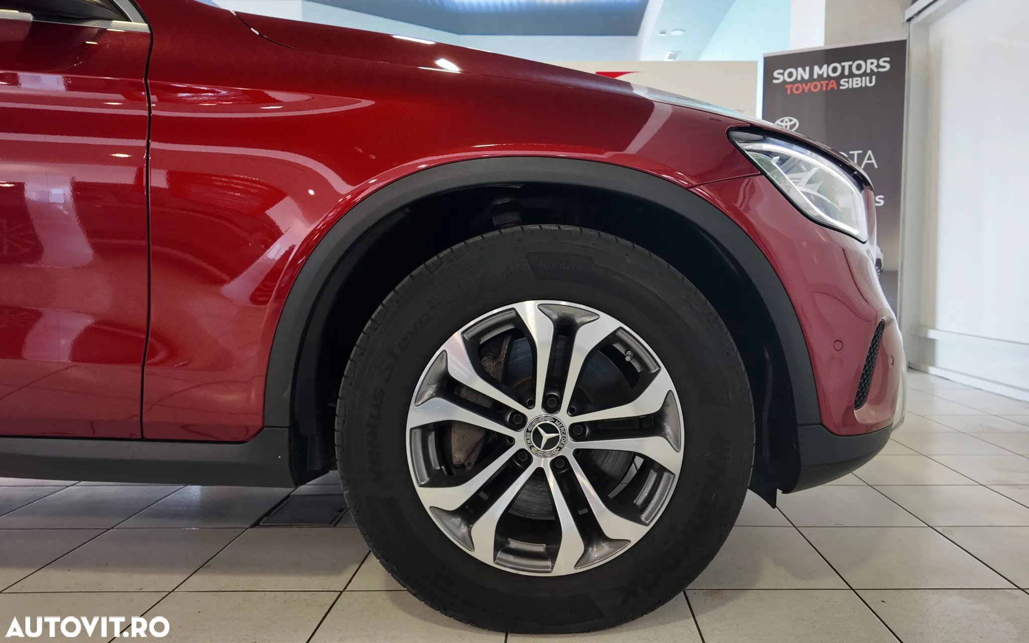 Mercedes-Benz GLC 200 d 4Matic 9G-TRONIC - 40