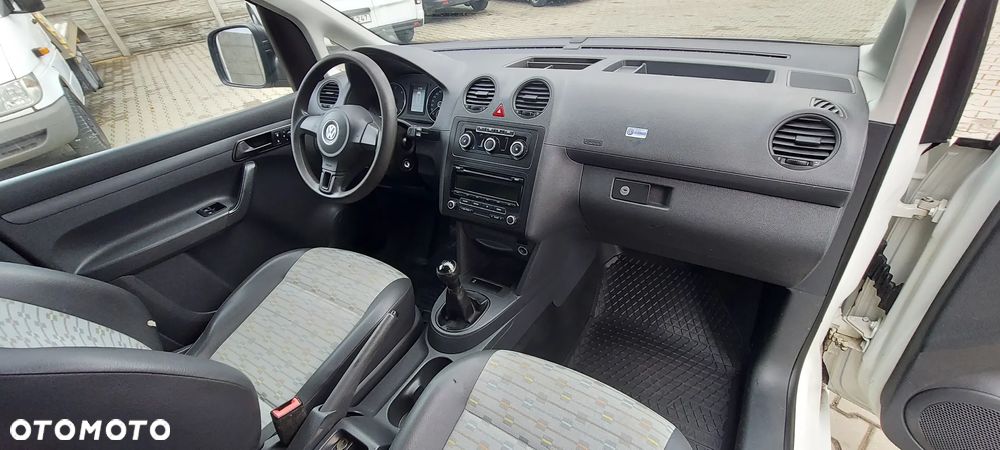 Volkswagen CADDY - 16