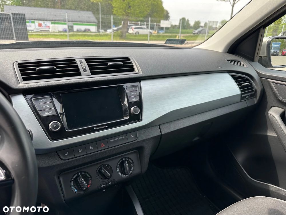 Skoda Fabia - 12