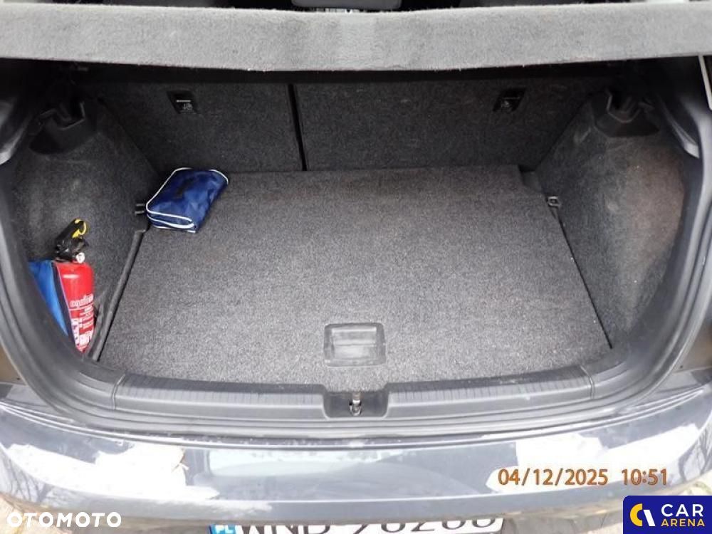 Volkswagen Polo - 28