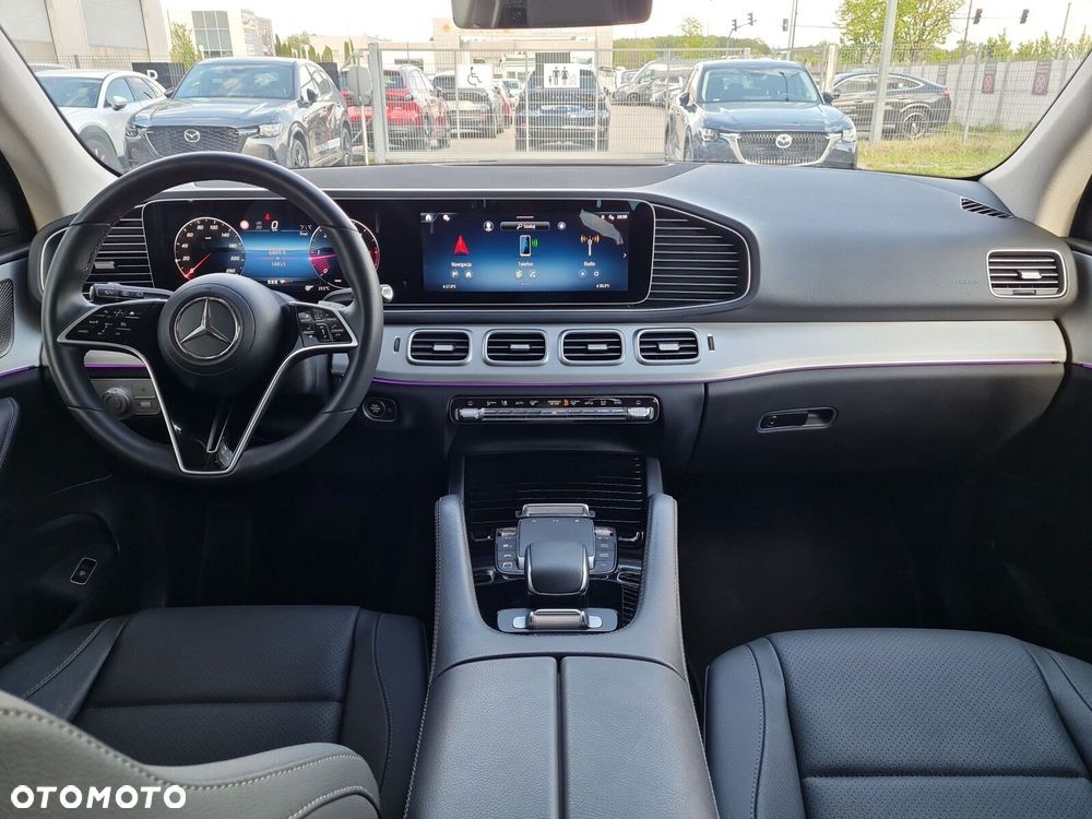 Mercedes-Benz GLE - 12