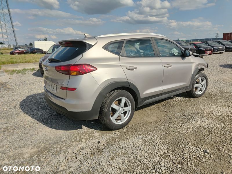 Hyundai Tucson blue 1.6 CRDi 2WD Style - 17
