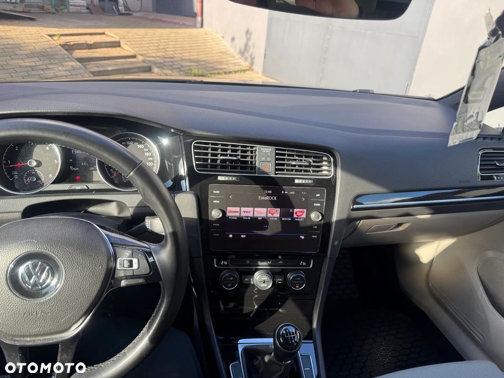 Volkswagen Golf 1.6 TDI BMT Highline - 11