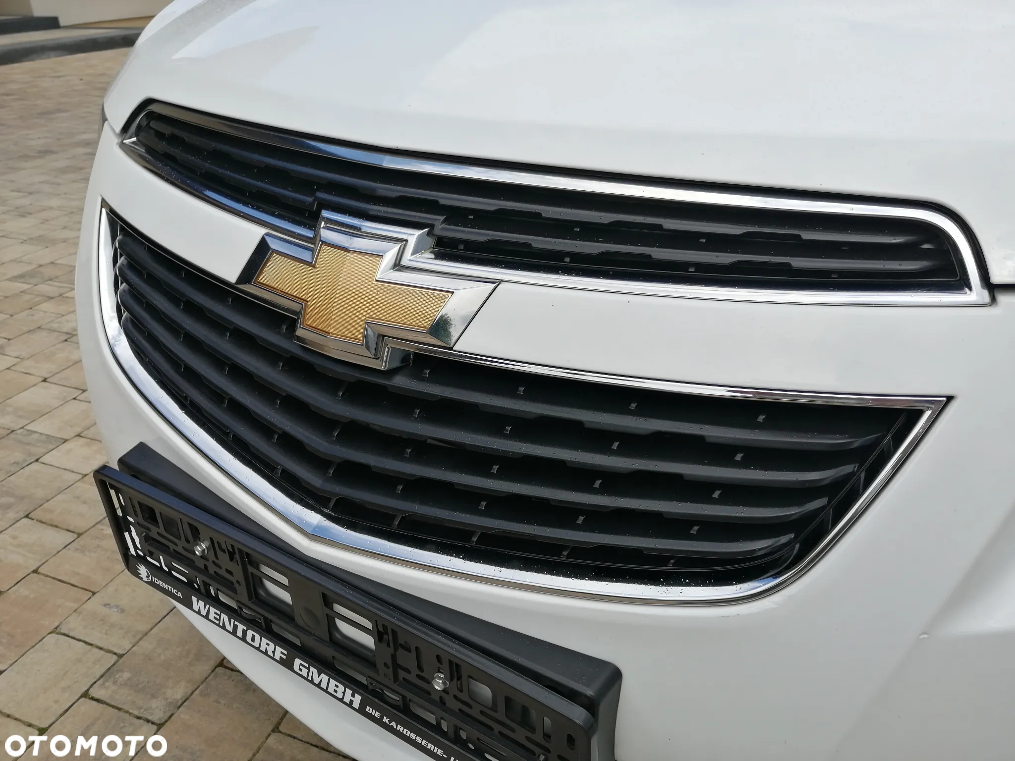 Chevrolet Cruze Station Wagon 1.6 LS - 37