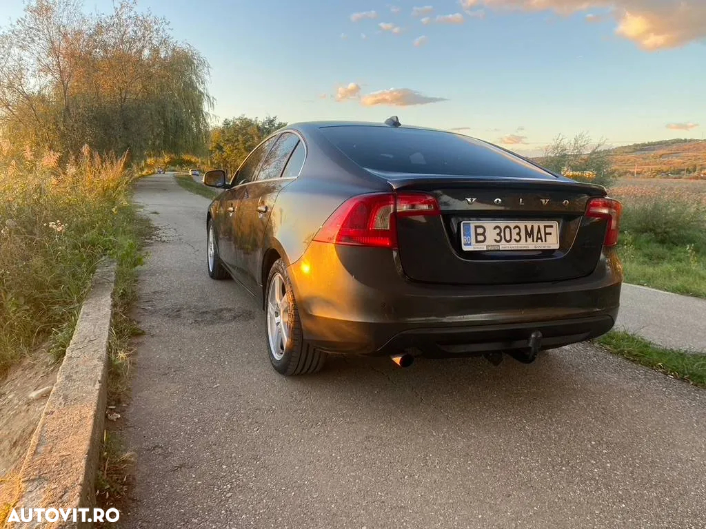 Volvo S60 DRIVe Momentum - 6