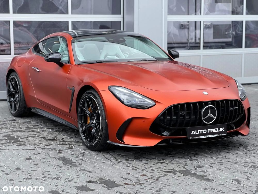 Mercedes-Benz AMG GT - 6