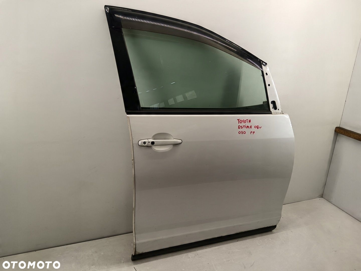 DRZWI PRAWY PRZÓD PRZEDNIE TOYOTA ESTIMA III 06-11 - 4