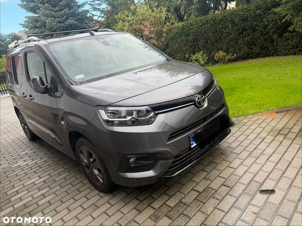 Toyota Proace City Verso 1.5 D-4D Family - 1