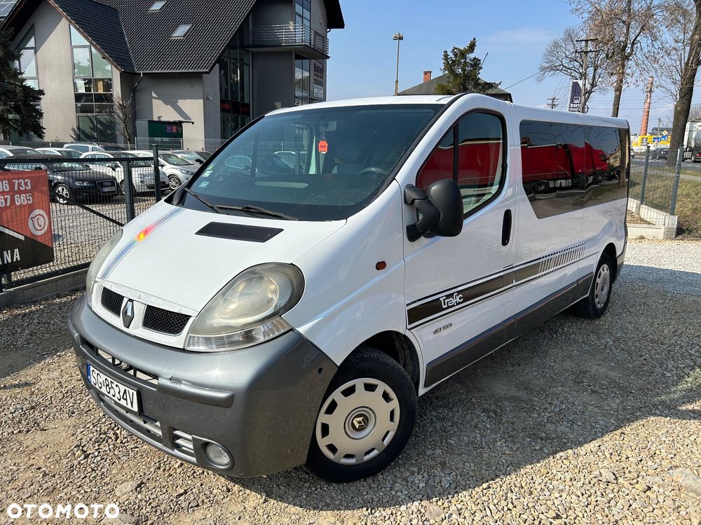 Renault Trafic - 2