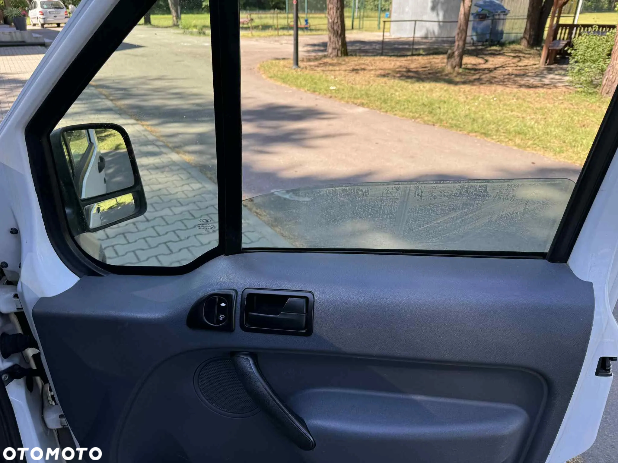Ford Transit Connect 220 SWB Van - 15