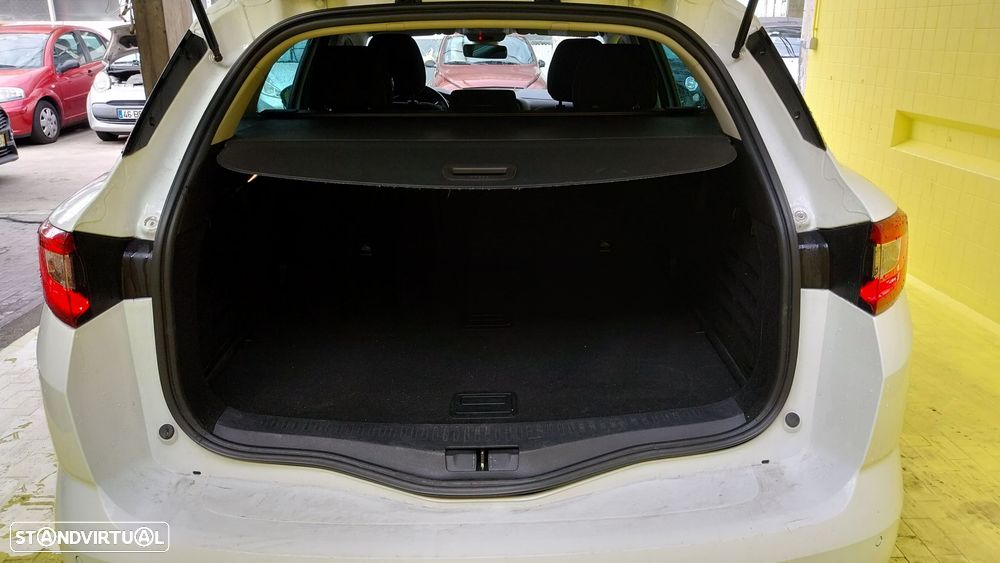 Renault Mégane 1.5 Blue dCi Limited - 23