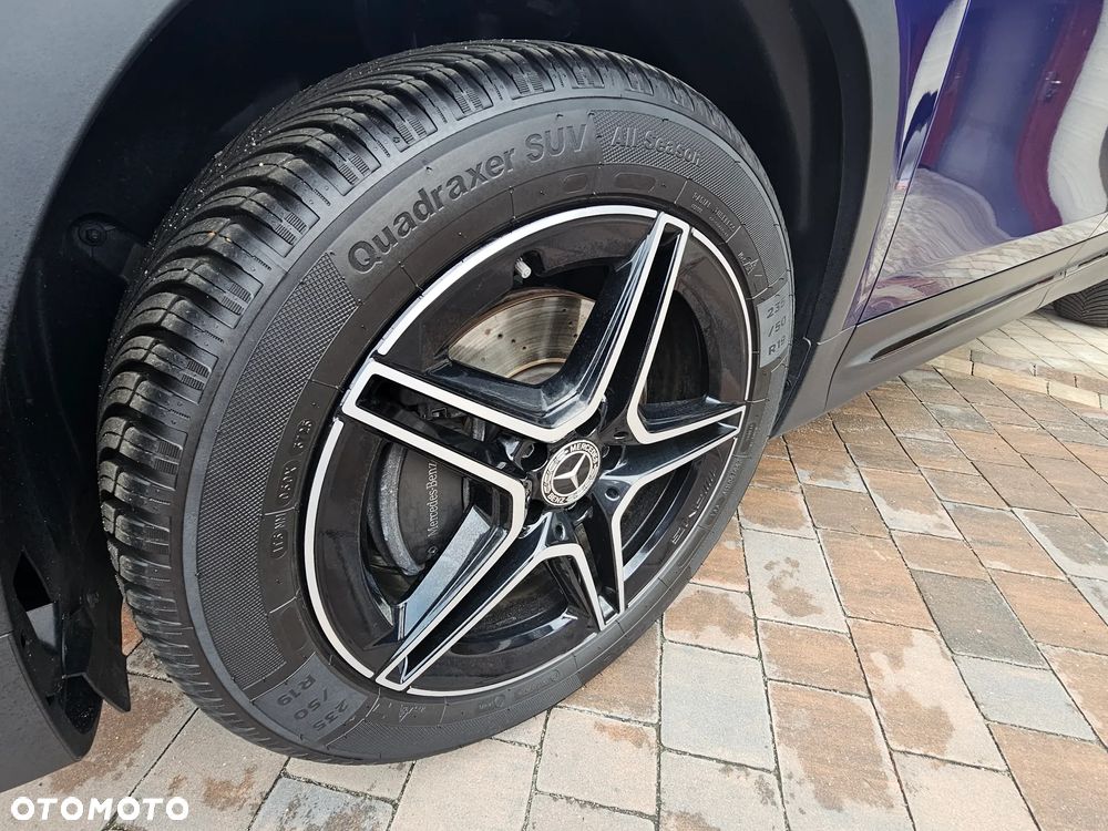Mercedes-Benz GLB 200 7G-DCT AMG Line - 26